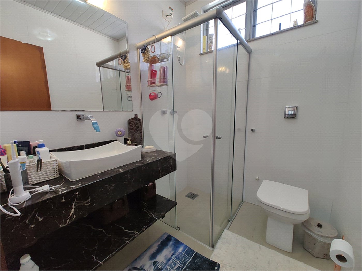 Casa à venda com 3 quartos, sendo 1 suíte, no Centro, Araraquara, SP