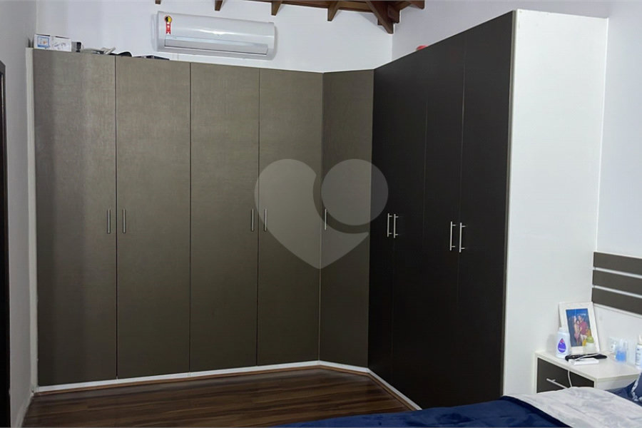 Casa à venda com 3 quartos, sendo 2 suítes, em Horto, São Paulo, SP