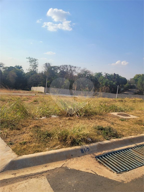 Terreno à venda no condomínio Villa Trivento, Indaiatuba - SP