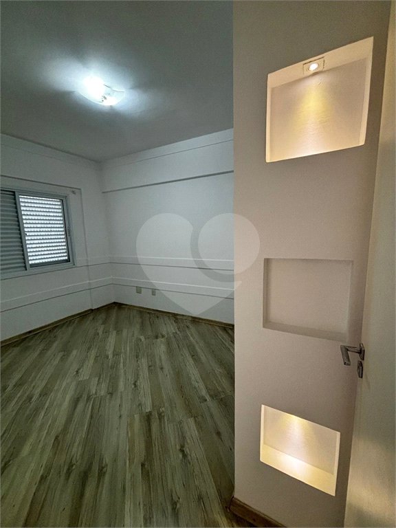 Apartamento à venda com 2 quartos, sendo 1 suíte,  em Santa Maria, São Caetano do Sul, SP
