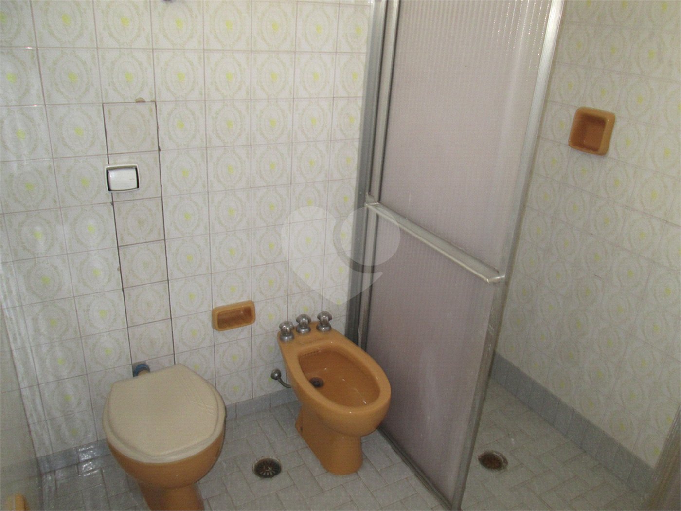 Sobrado à venda com 3 quartos em Horto, São Paulo, SP
