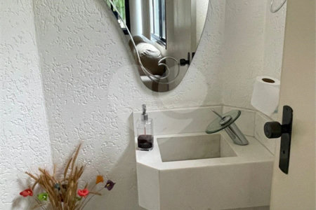 Apartamento à venda com 3 quartos, sendo 1 suíte, em Morumbi, São Paulo, SP