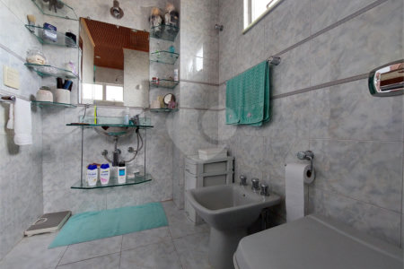 Apartamento à venda com 3 quartos, sendo 1 suíte, em Tijuca, Rio de Janeiro, RJ