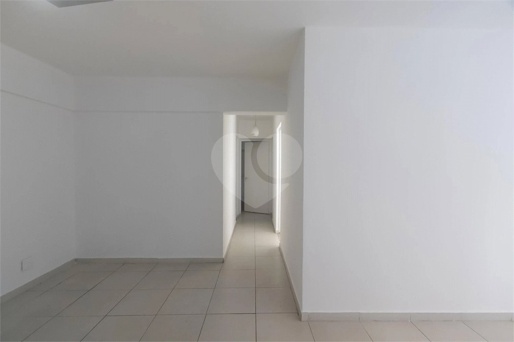 Apartamento à venda com 3 quartos, sendo 1 suíte, em Itaim Bibi, São Paulo, SP