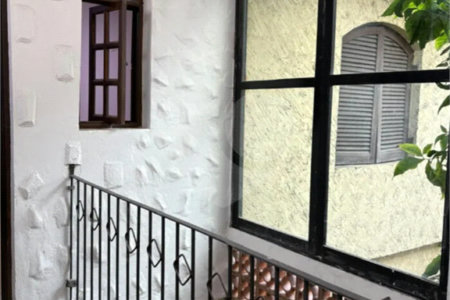 Casa à venda com 3 quartos, sendo 1 suíte, em Vila Guarani (z Sul), São Paulo, SP