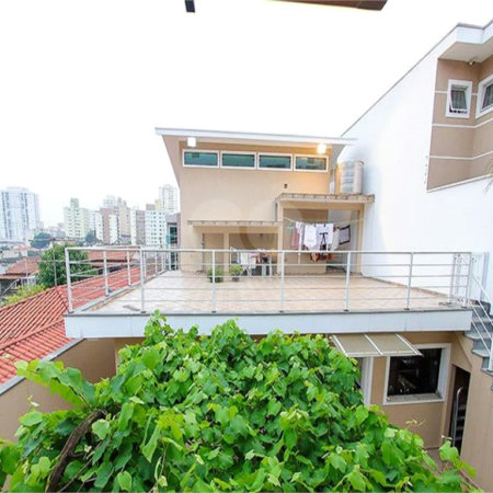 Sobrado à venda com 4 quartos, sendo 3 suítes, em Vila Mazzei, São Paulo, SP