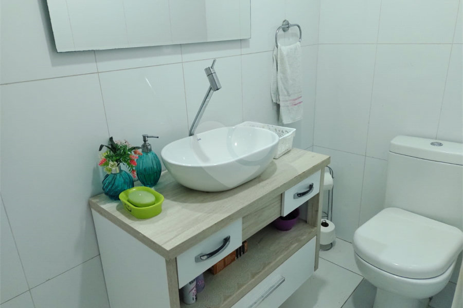 Sobrado à venda com 3 quartos em Jabaquara, São Paulo, SP