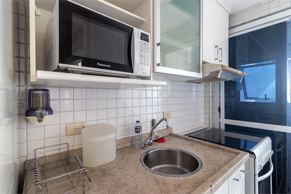 Apartamento à venda ou para alugar com 1 suíte em Pinheiros, São Paulo, SP
