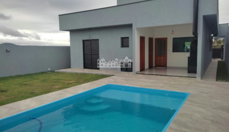 Casa térrea à venda com 3 quartos, sendo 1 suíte, em Loteamento Parque Residencial Serras de Atibaia II, Atibaia - SP