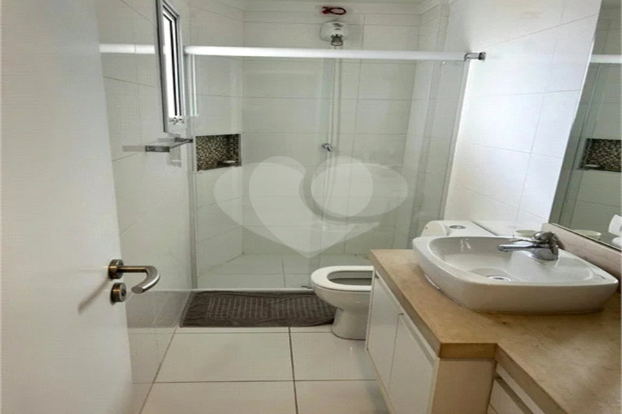 Apartamento à venda com 3 suítes em Vila Rosalia, Guarulhos, SP