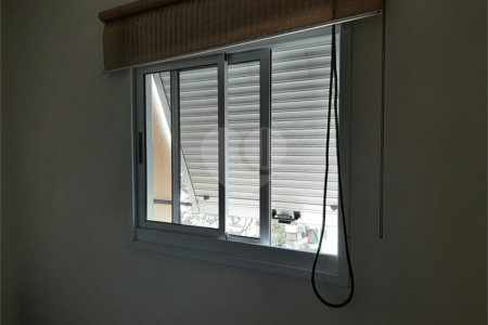 Apartamento à venda com 3 quartos, sendo 1 suíte, em Vila Mariana, São Paulo, SP