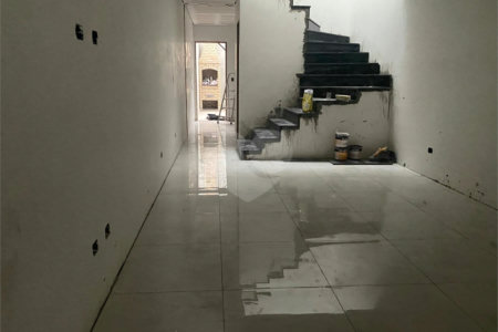 Sobrado à venda com 3 quartos, sendo 1 suíte, em Campo Grande, São Paulo, SP