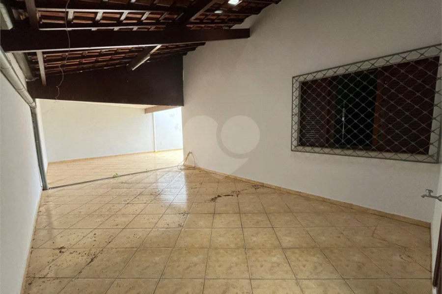 Casa Térrea c/ 4 quartos Venda – Vila Monteiro (Localização Nobre)