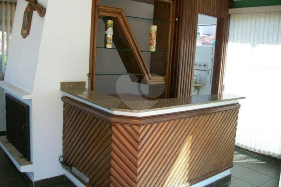 Casa à venda com 3 quartos, sendo 2 suítes, em Santana, São Paulo, SP