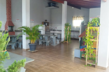 Apartamento à venda com 2 quartos, sendo 1 suíte,  em Estância Itaguaí, Caldas Novas, GO