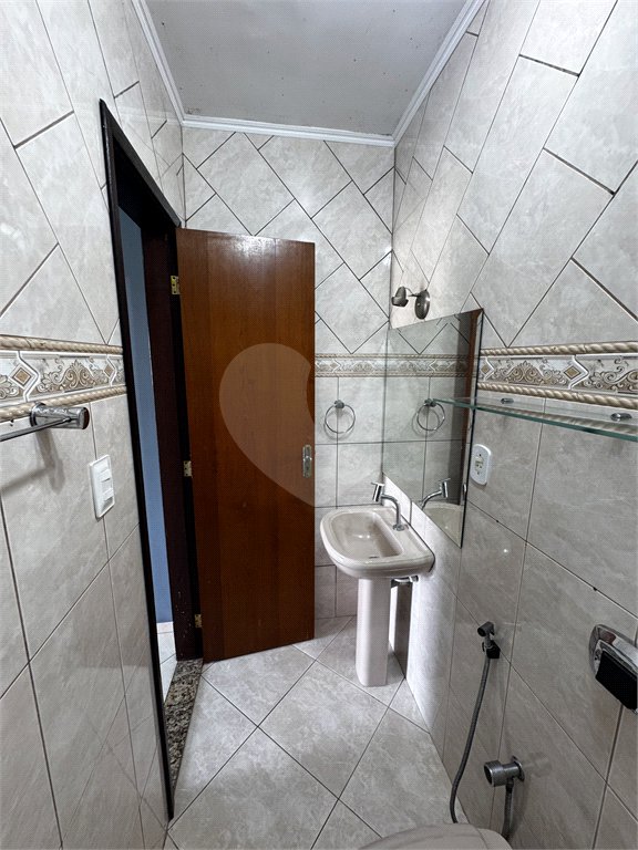 Casa à venda com 3 quartos, sendo 1 suíte, no condomínio Village da Posse, Rio de Janeiro - RJ