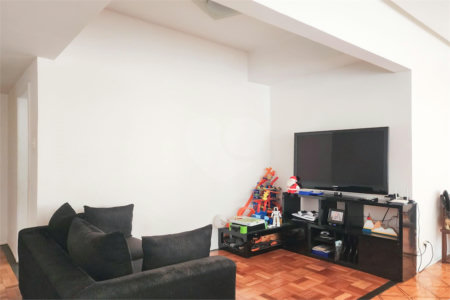 Apartamento à venda com 3 quartos, sendo 1 suíte, em Flamengo, Rio de Janeiro, RJ