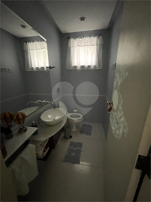 Sobrado à venda com 5 quartos, sendo 4 suítes, em Tremembé, São Paulo, SP