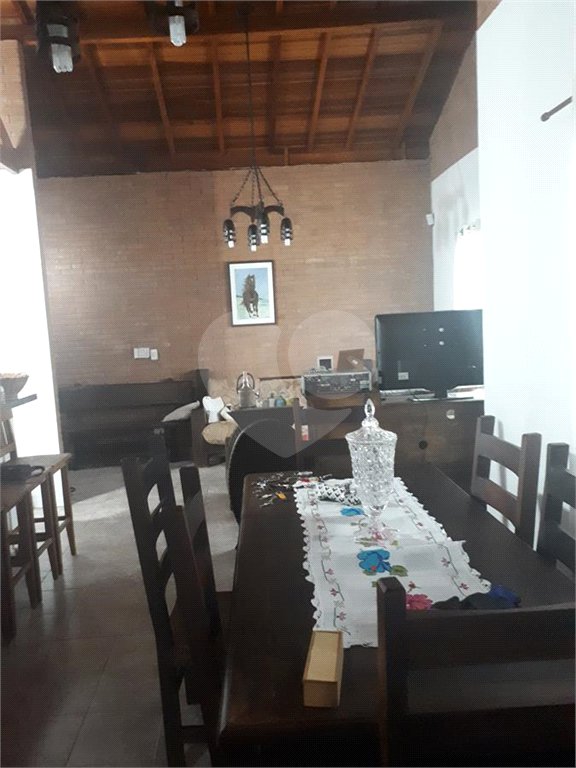 Chácara à venda com 4 quartos, sendo 2 suítes, em Serra da Cantareira, Mairiporã, SP
