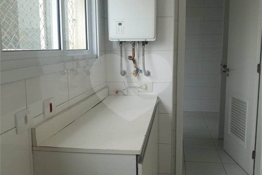 Apartamento para alugar com 3 quartos, sendo 2 suítes, em Santana, São Paulo, SP