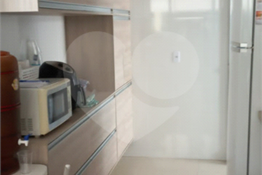 Casa à venda com 3 quartos, sendo 1 suíte, no condomínio Sausalito, Mairiporã - SP