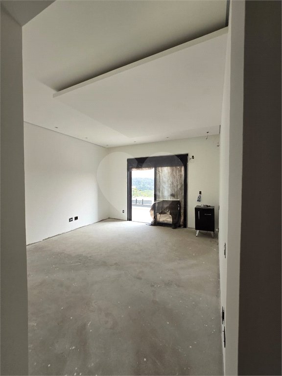 Casa à venda com 4 quartos, sendo 3 suítes, no condomínio Alphaville Nova Esplanada 4, Votorantim - SP
