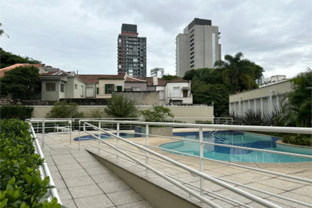 Apartamento à venda ou para alugar com 2 suítes em Água Branca, São Paulo, SP