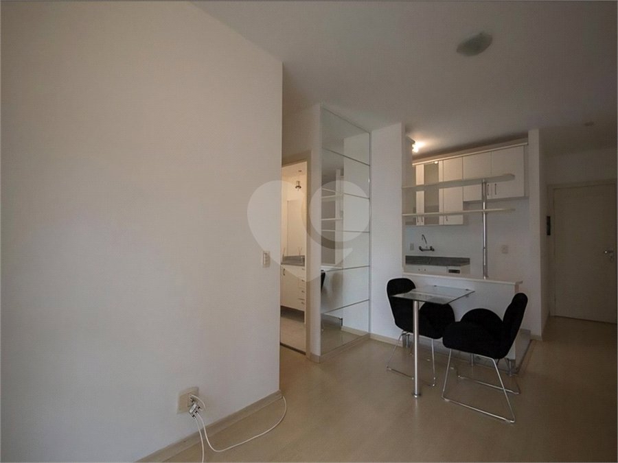 Apartamento à venda ou para alugar com 1 quarto em Brooklin Paulista, São Paulo, SP