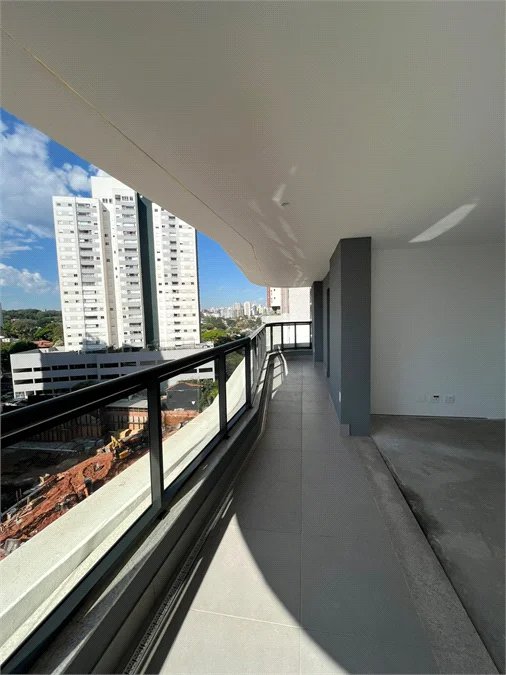 Apartamento à venda com 3 suítes em Butantã, São Paulo, SP