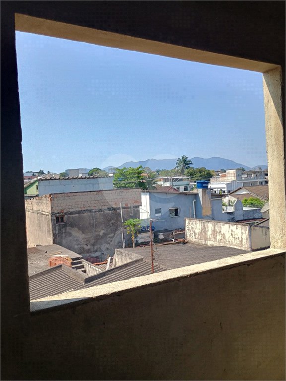 Casa à venda com 7 quartos, sendo 2 suítes, em Campo Grande, Rio de Janeiro, RJ