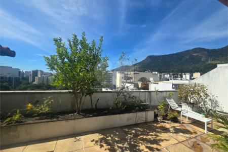 Cobertura à venda com 3 quartos, sendo 1 suíte, em Tijuca, Rio de Janeiro, RJ
