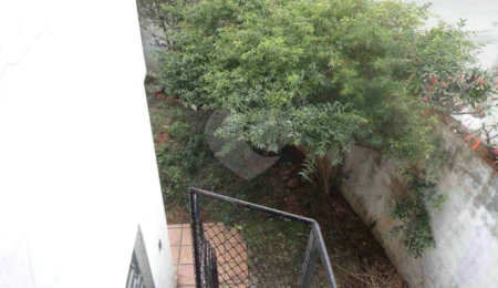 Sobrado à venda com 5 quartos, sendo 2 suítes,  em Perus, São Paulo, SP