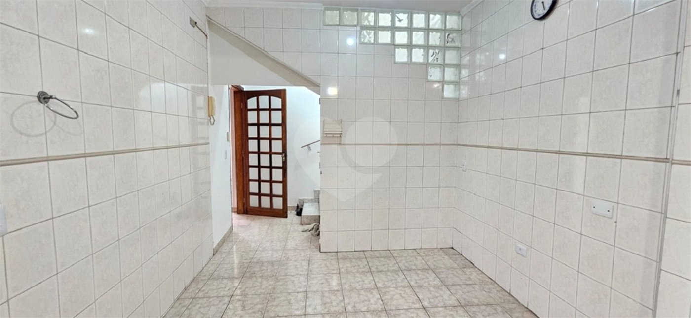 Sobrado à venda com 5 quartos, sendo 1 suíte, em Interlagos, São Paulo, SP