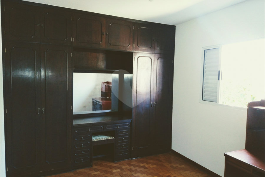 Sobrado à venda com 3 quartos em Santana, São Paulo, SP