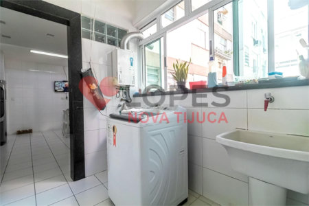Apartamento à venda com 3 quartos, sendo 1 suíte, em Copacabana, Rio de Janeiro, RJ