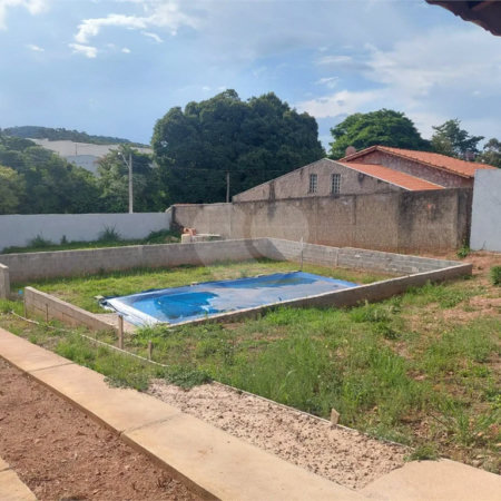 Casa à venda com 4 quartos, sendo 1 suíte, em Minas de Inhandjara, Itupeva, SP