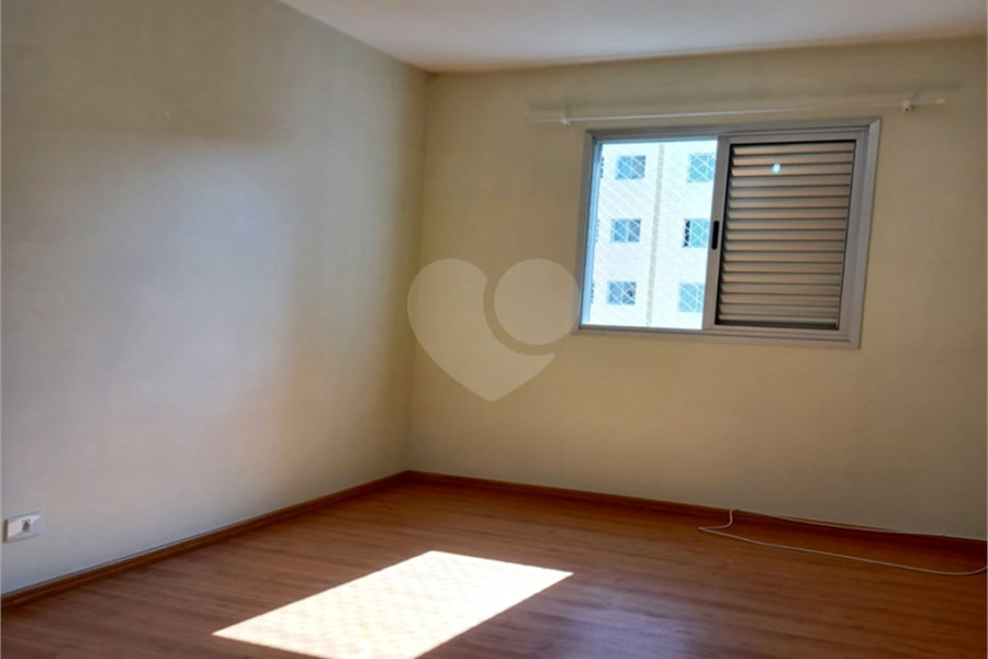 Apartamento à venda com 2 quartos em Jaraguá, São Paulo, SP