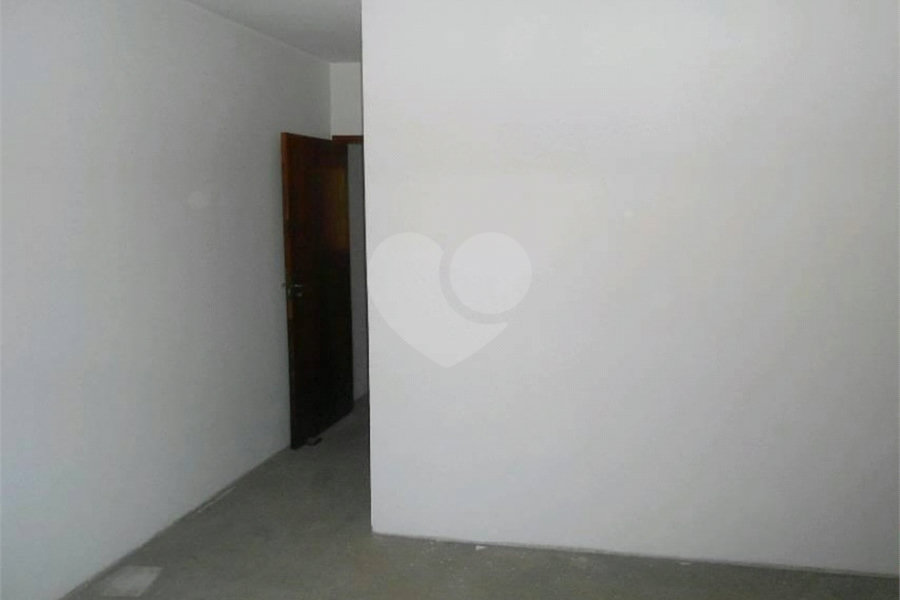 Sobrado à venda com 4 quartos, sendo 1 suíte, em Imirim, São Paulo, SP