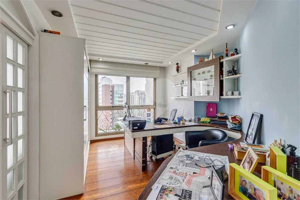 Apartamento à venda com 4 quartos, sendo 2 suítes, em Brooklin, São Paulo, SP