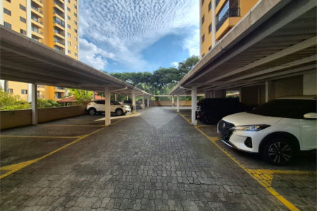 Apartamento à venda ou para alugar com 3 quartos, sendo 1 suíte, em Jardim Esmeralda, São Paulo, SP