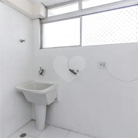 Apartamento à venda com 3 quartos em Moema, São Paulo, SP