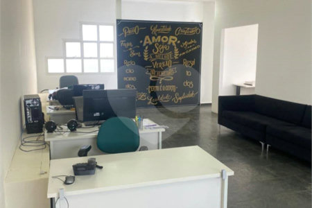 Prédio à venda em Chácara Santo Antônio (zona Sul), São Paulo, SP