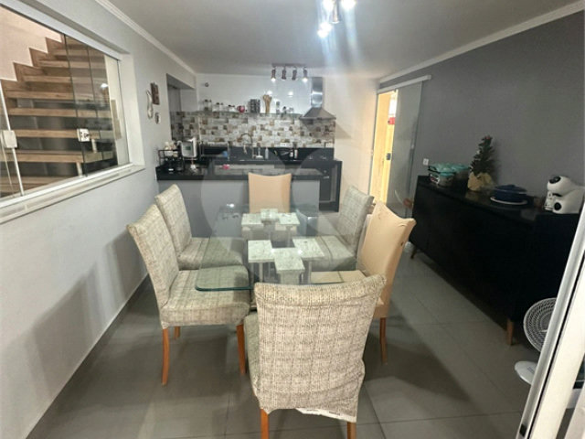 Casa à venda com 4 quartos em Santana, São Paulo, SP
