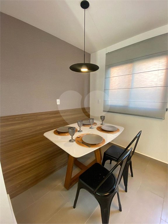 Casa à venda com 2 quartos no condomínio Vila Davos 2, São Paulo - SP
