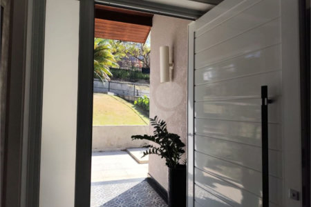 Casa à venda com 4 suítes em Marambaia, Vinhedo, SP