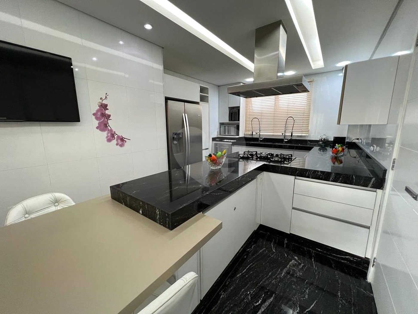 Apartamento à venda com 3 suítes em Jardim, Santo André, SP