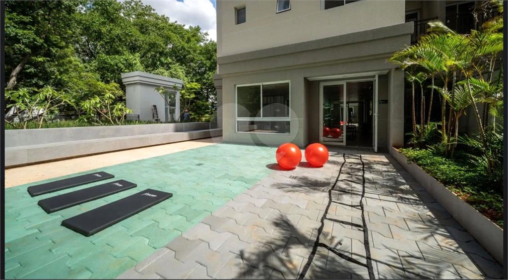 Apartamento à venda com 2 suítes em Santo Amaro, São Paulo, SP