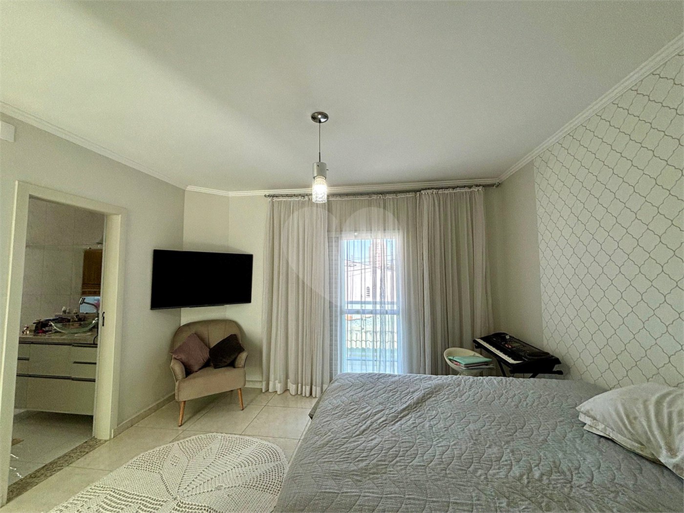 Casa à venda ou para alugar com 6 quartos, sendo 1 suíte, em Residencial/Comercial, Guarulhos, SP