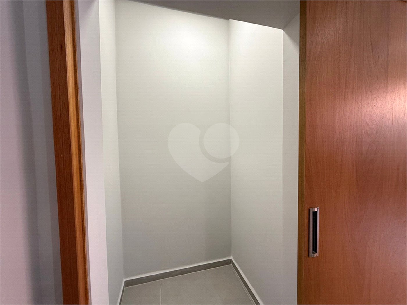 Casa à venda com 3 quartos, sendo 2 suítes, no condomínio San Marco II, Ribeirão Preto - SP