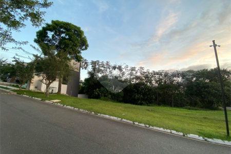 Terreno à venda em Mogi Moderno, Mogi das Cruzes, SP